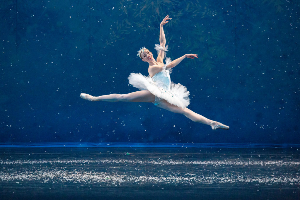 Robert Mills' "The Nutcracker" | Carrie Ruth Trumbo, Corps de Ballet | Photo by Jana Carson