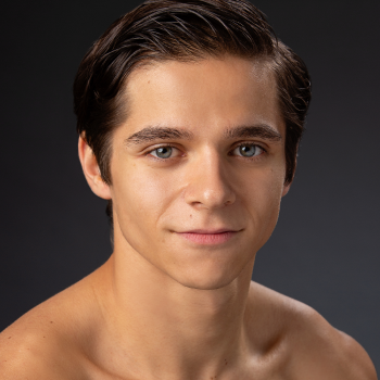 Lucas Tischler headshot